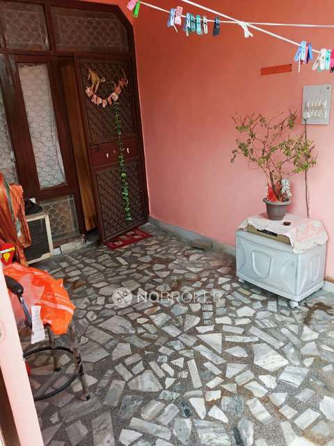 2 BHK Flat For Sale  In Fateh Nagar