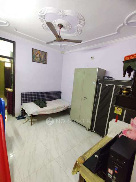 3 BHK Flat In Standalone Building   for Rent  In Moti Nagar