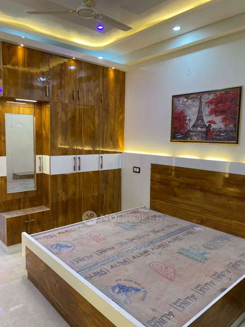 3 BHK Flat In Ravinder Apartment For Sale  In Raj Nagar