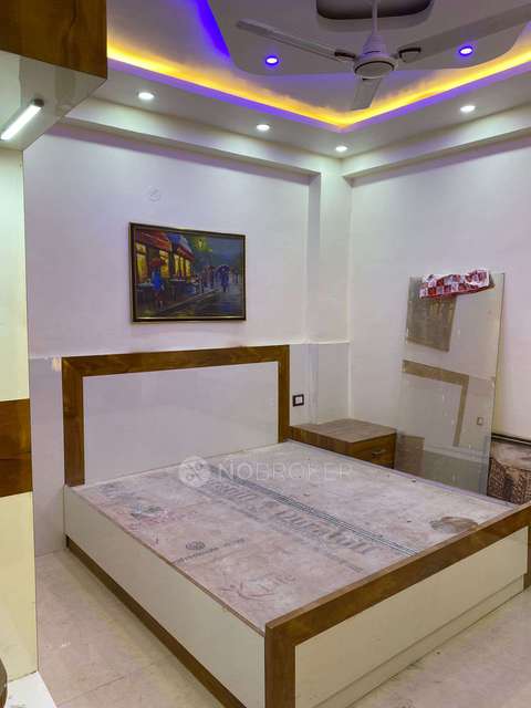 3 BHK Flat In Ravinder Apartment For Sale  In Raj Nagar