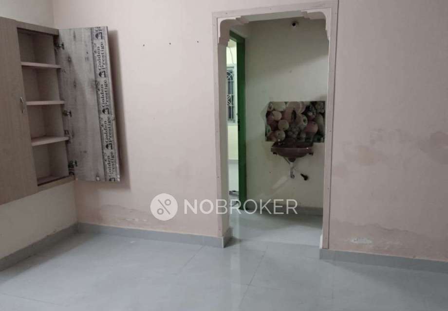 2 BHK Flat In Standlone Building  for Rent  In Perungudi