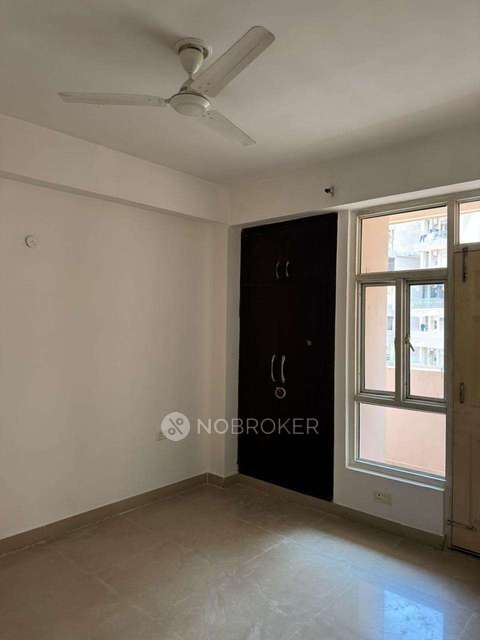3 BHK Flat In Supertech Capetown For Sale  In Sector 74