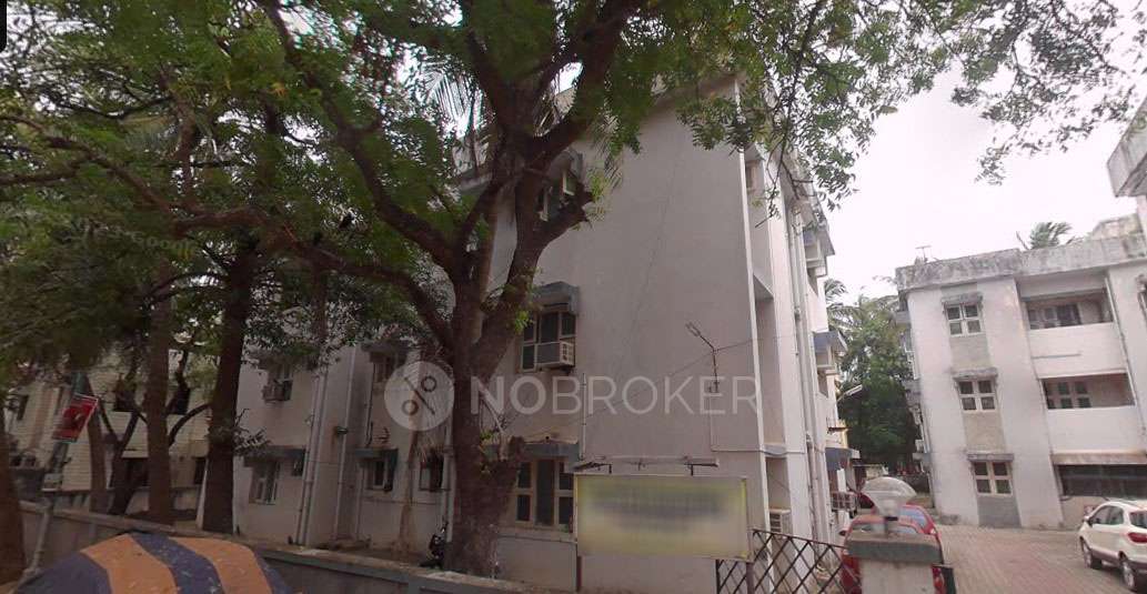 1 RK Flat In Standalone Building  for Rent  In Mandaveli