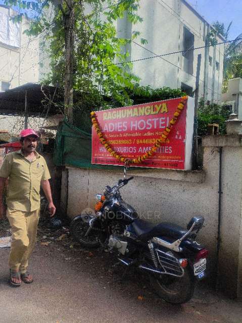 PG for Girls in Karve Nagar