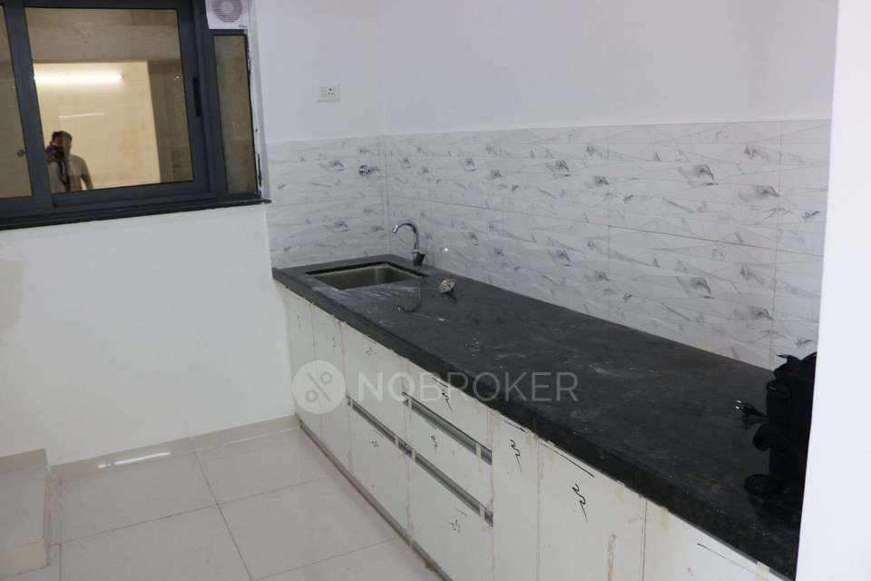 2 BHK Villa In Amanora Gold Towers for Rent  In Hadapsar