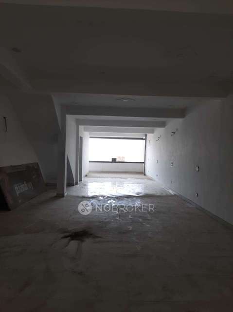 Commercial Property in Sector 15a, Faridabad for Rent 
