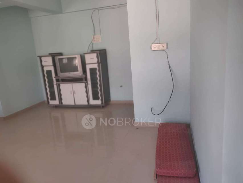 2 BHK Flat In Mahatma Jyotiba Phule  For Sale  In Mulund East