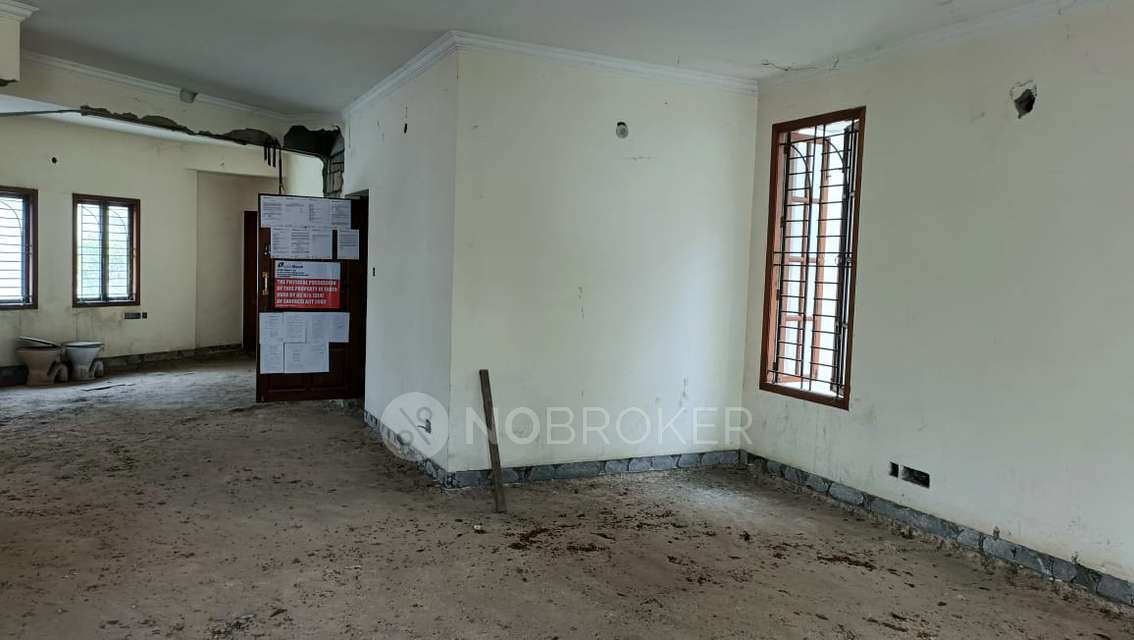 1 RK Flat For Sale  In Seshadripuram