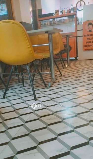 Restaurant/Cafe in Vikaspuri, Delhi for Rent 