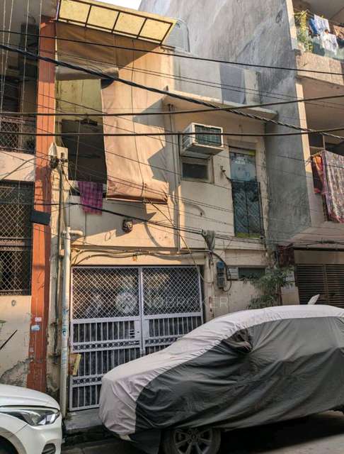 2 BHK House For Sale  In Shakarpur