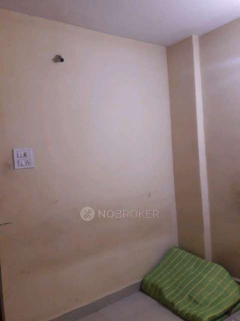 Single Room for Female In 1 BHK  In Chakradhar Heights  In Ambegaon Budruk