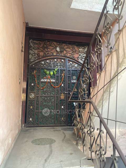 4+ BHK Flat For Sale  In Adarsh Nagar