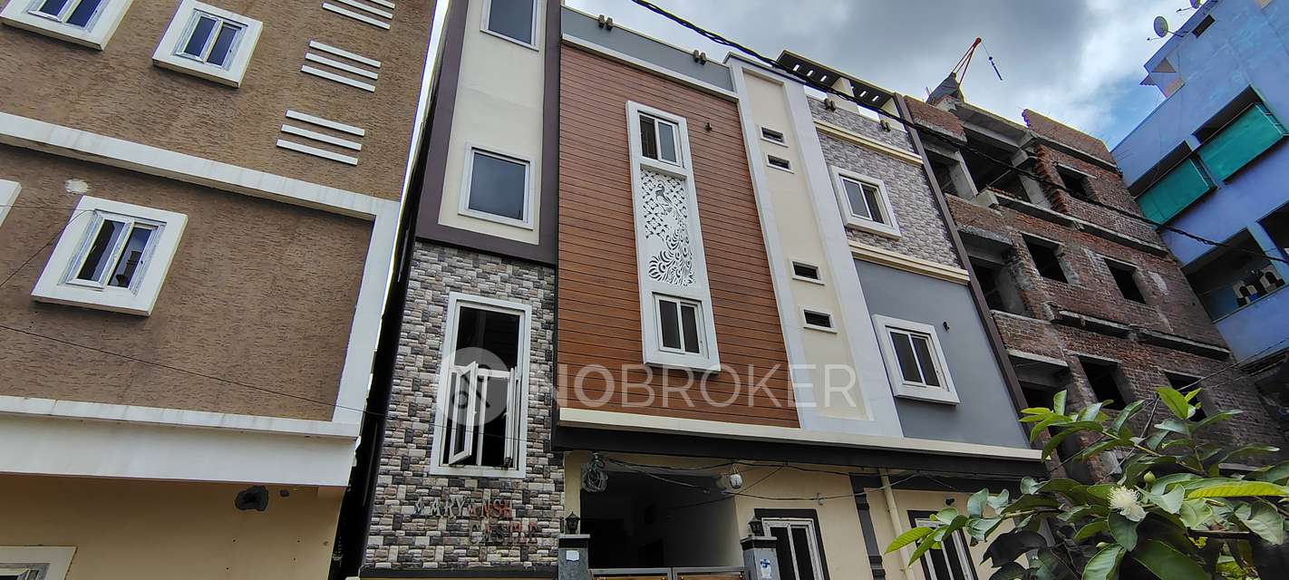 4+ BHK House For Sale  In Balanagar