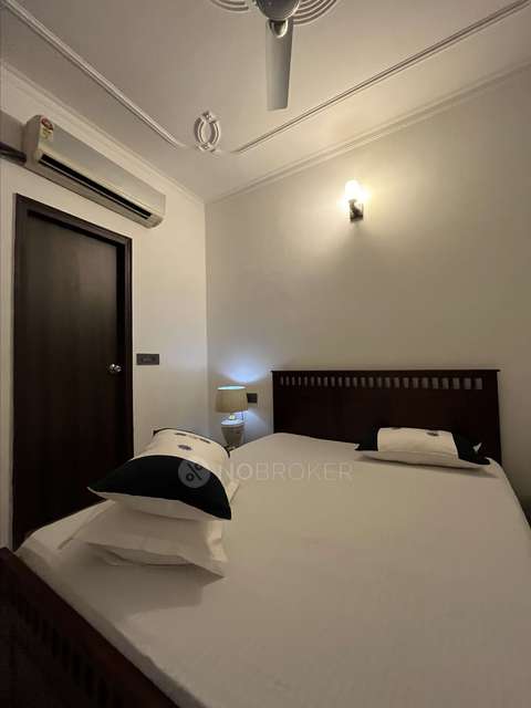 2 BHK Flat For Sale  In Vasant Kunj