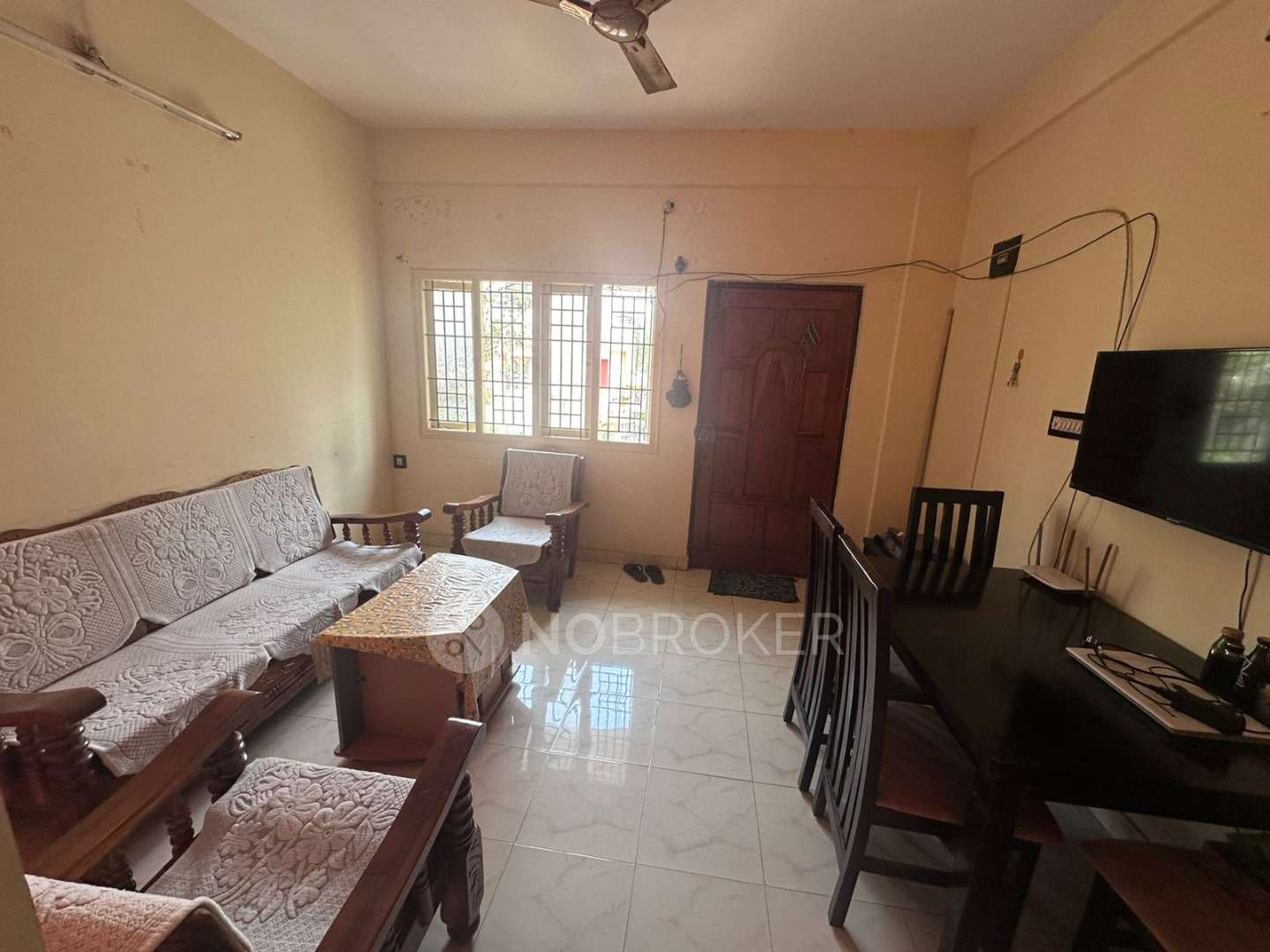 Vignesh aprtment Marathali Rent WITHOUT BROKERAGE Fully furnished 2