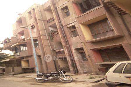2 BHK Flat For Sale  In Shalimar Bagh