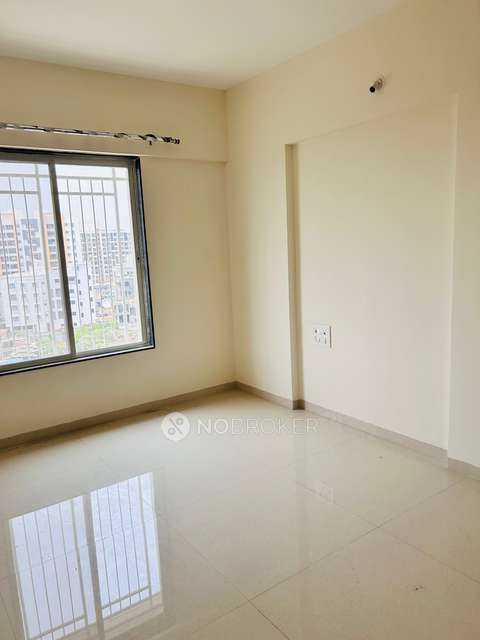 2 BHK Flat In Mulik Luxuria for Rent In Wagholi