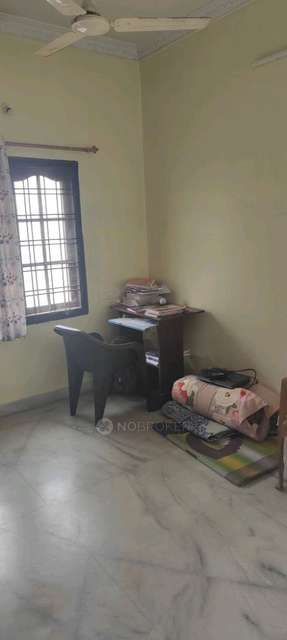 2 BHK Flat In Sv Reddy Residency For Sale  In Hastinapuram