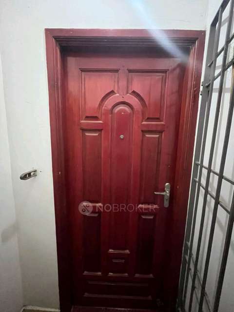 2 BHK Flat In Maple Towers For Sale  In Virugambakkam