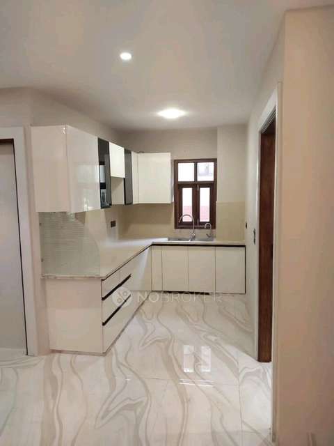 3 BHK Flat For Sale  In Shahdara