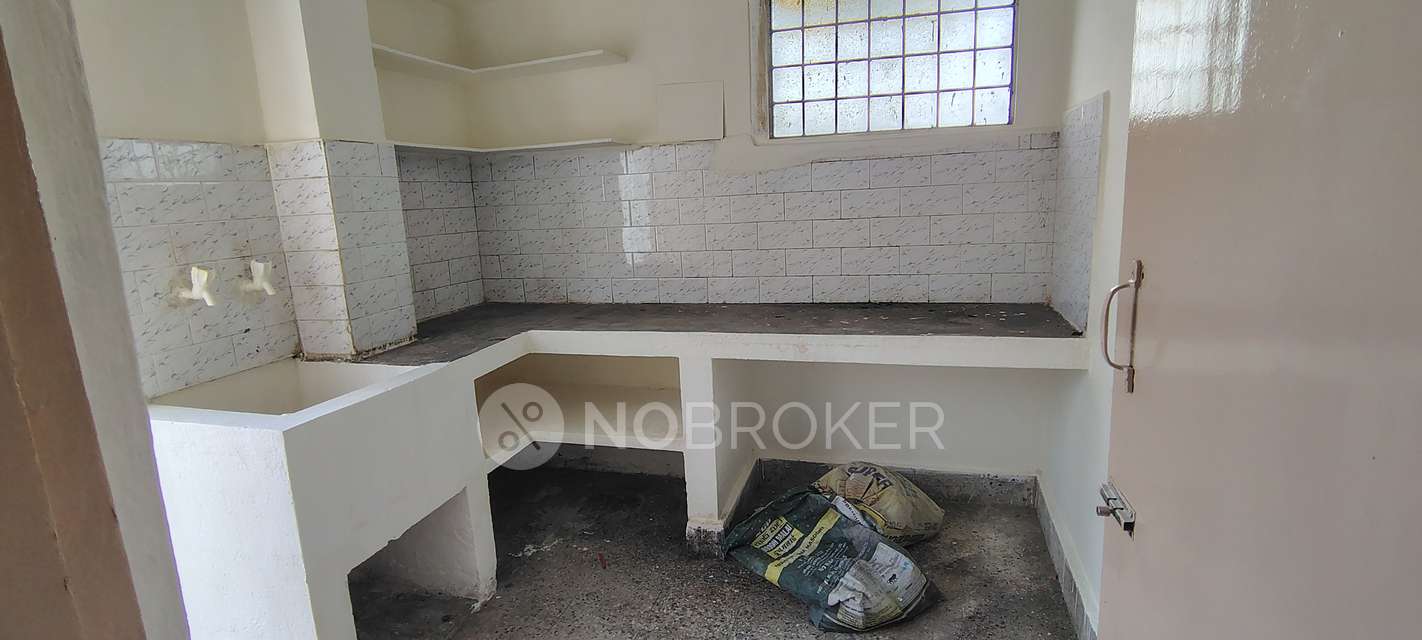 2 BHK Flat In Anurag Appartment For Sale  In Begumpet