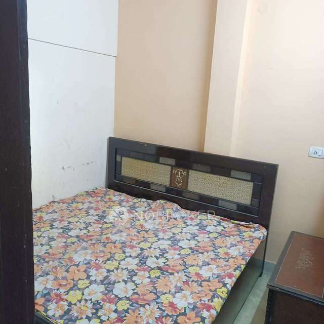 1 BHK Flat For Sale  In Sector 20