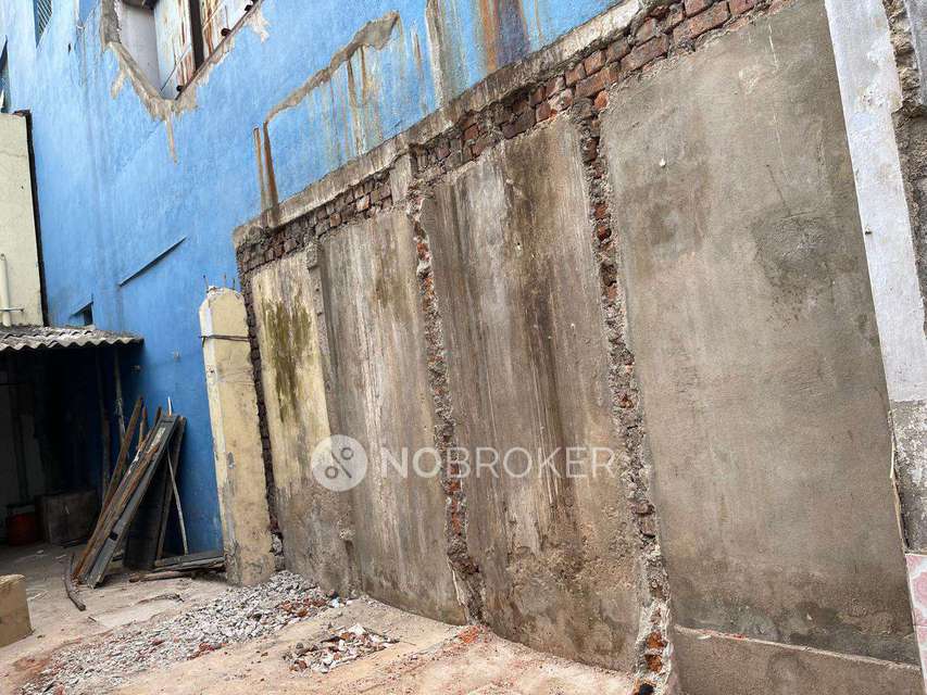 Godown/Warehouse in Vyasarpadi, Chennai for sale 