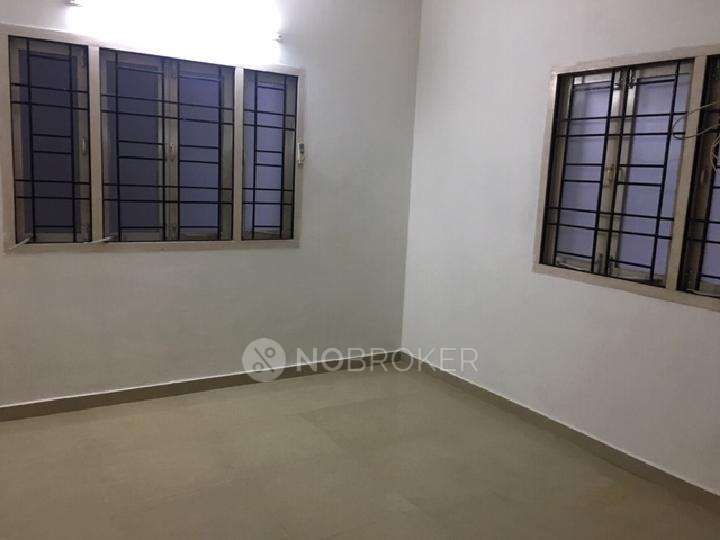 PG for Boys in Karapakkam