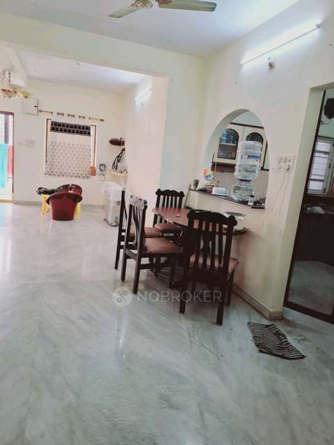 PG for Girls in Kondapur