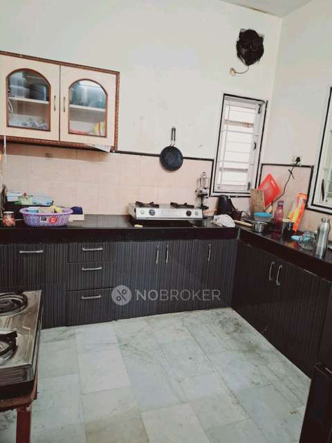 PG for Girls in Kondapur