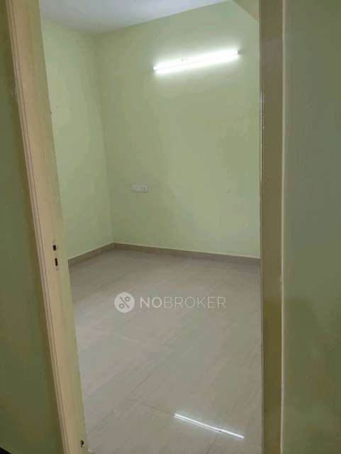 1 BHK Flat In Kamala Gardens For Sale  In Adayalampattu