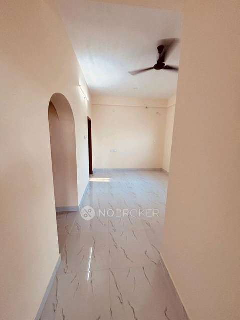 2 BHK Flat In Prashath Apartments for Lease  In Thirutheri 