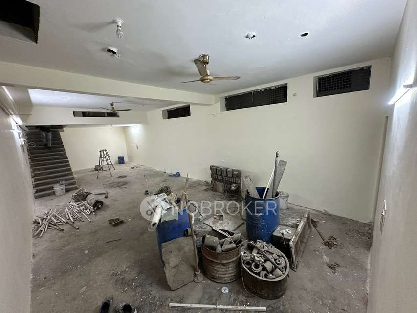 Godown/Warehouse in Sector 52, Gurgaon for Rent 