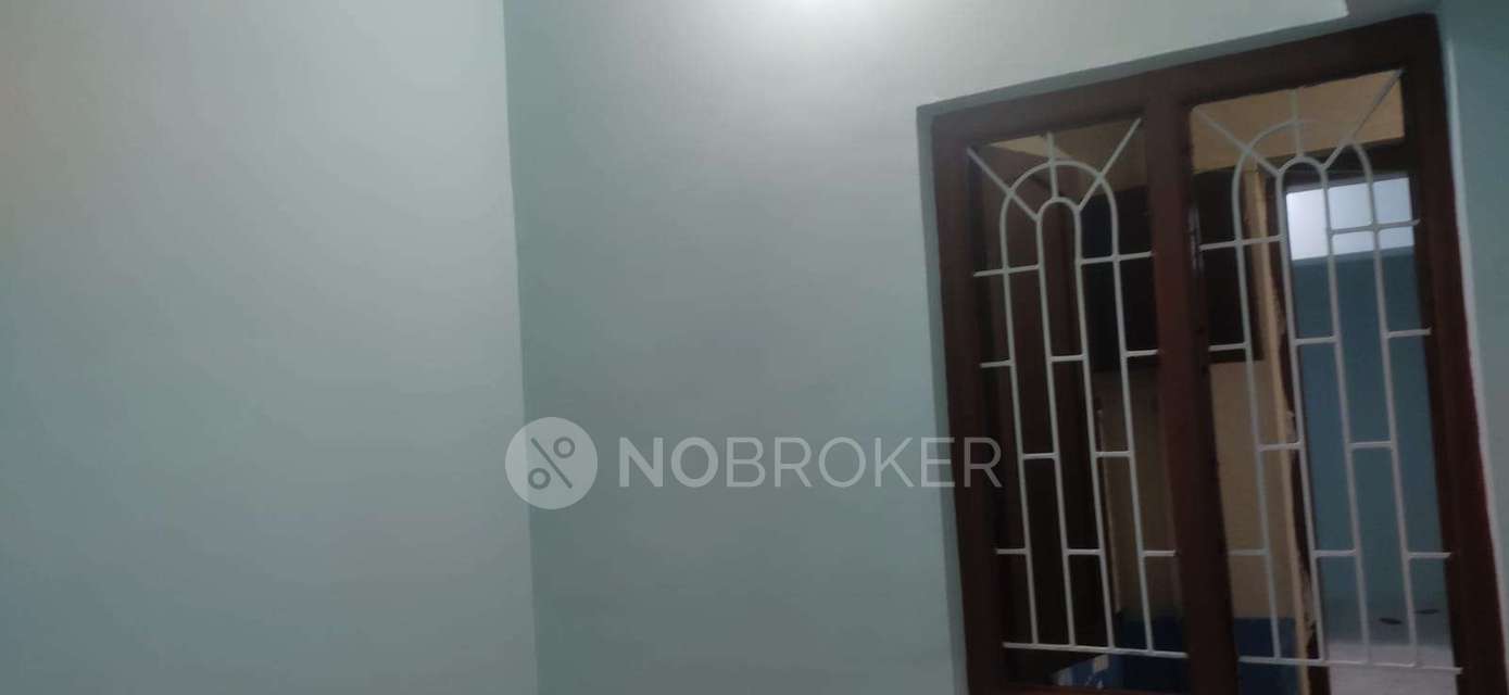 2 BHK House for Rent  In Adugodi