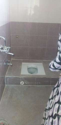 4+ BHK Flat For Sale  In Yellamma Banda