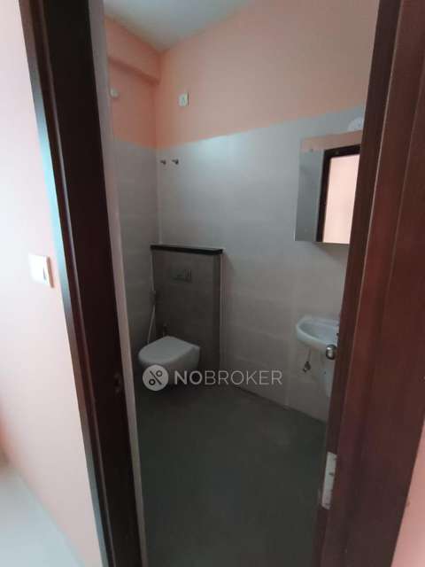 3 BHK Flat In Splendid Lakedews For Sale  In Begur