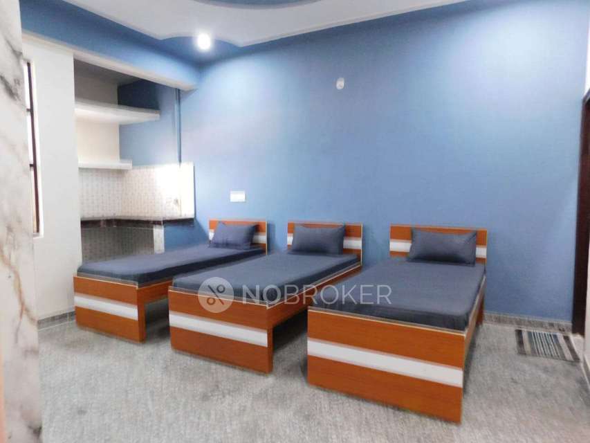 PG for Girls in Sector 81