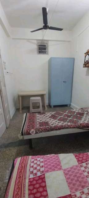 PG for Boys in Vilee Parle