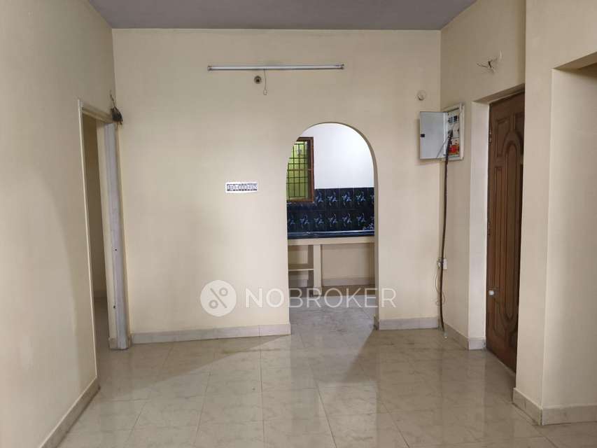 2 BHK Flat In Teachers Colony For Sale  In Mannivakkam 