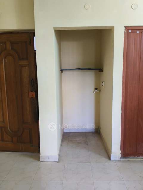 2 BHK Flat In Teachers Colony For Sale  In Mannivakkam 