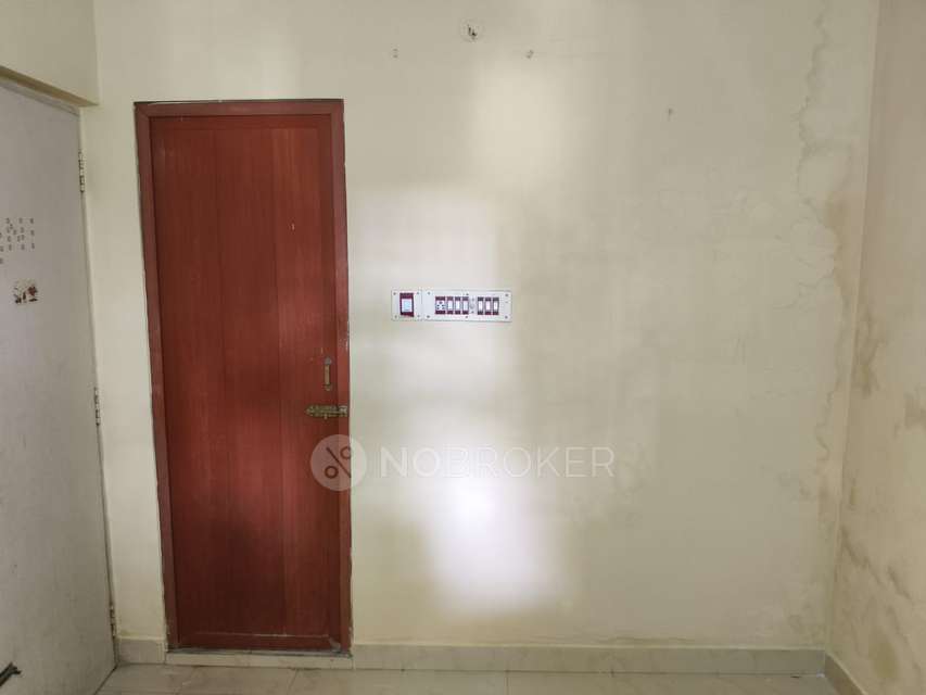 2 BHK Flat In Teachers Colony For Sale  In Mannivakkam 