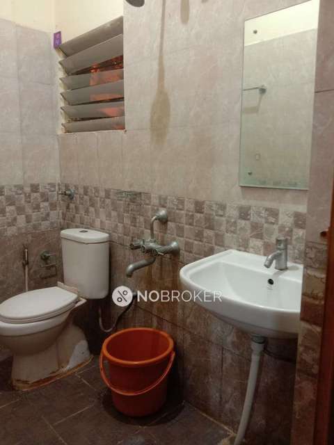 PG for Boys in Domlur