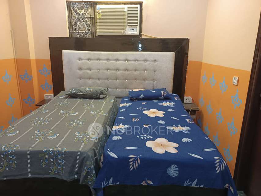 PG for Boys in Mahipalpur, 