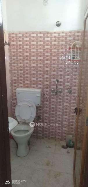 3 BHK Flat In Standalone Building  For Sale  In Govindpuram