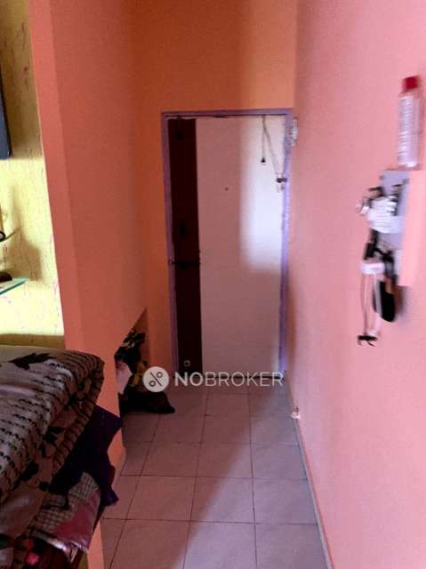 1 BHK Flat In Prathma Building for Rent  In Gw27+w65, Prathama Society Rd, Jjc Colony, Ramtekadi, Hadapsar, Pune, Maharashtra 411013, India