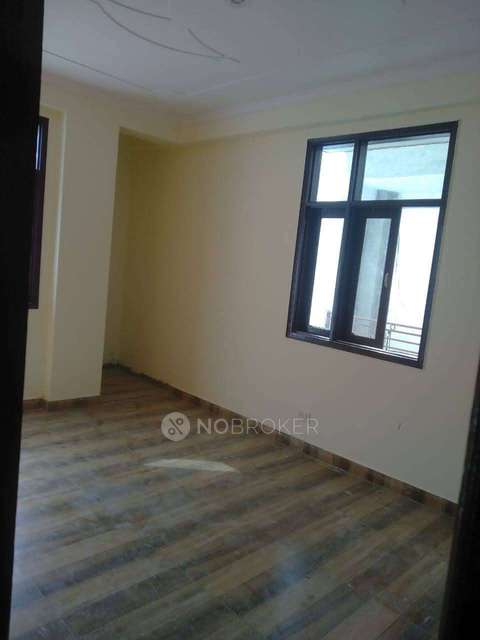 2 BHK Flat For Sale  In Nai Basti Dundahera