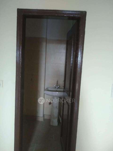 2 BHK Flat For Sale  In Nai Basti Dundahera