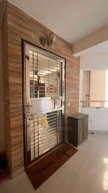 2 BHK Flat In Apex Golf Avenue For Sale  In Sector 1 Apex Golf Avenue 1, Amrapali Leisure Valley