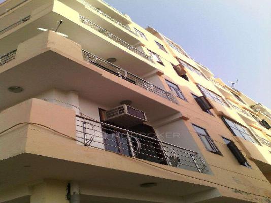 1 BHK Flat In Standalone Building  For Sale  In Fatehpur Beri