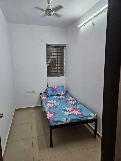 2 BHK Flat In Amanora Park Town for Rent  In Hadapsar